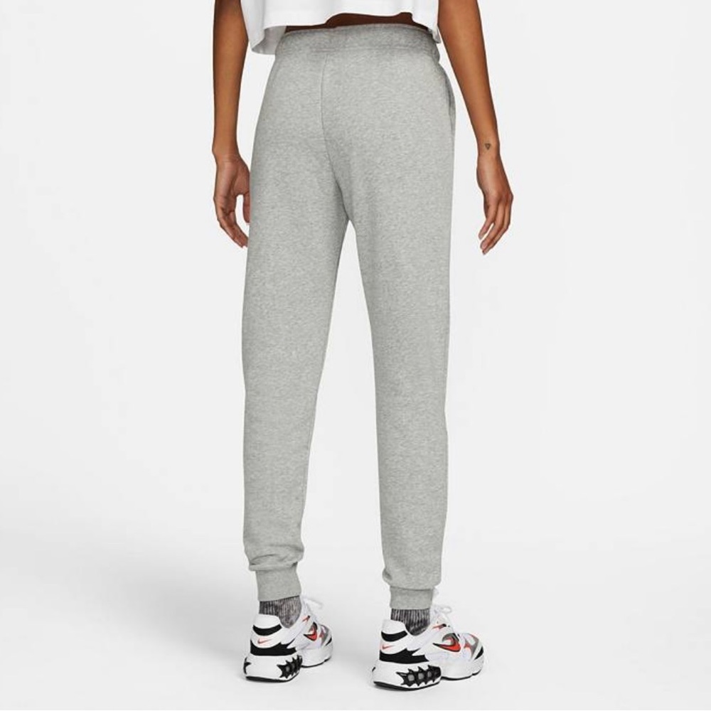 Nike Sportswear Women's Club Fleece Mid-Rise Joggers - Picture 2 of 14